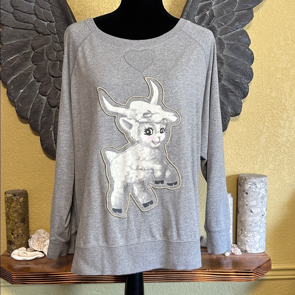 Gray Sweatshirt with Lamb Graphic and Open Back
